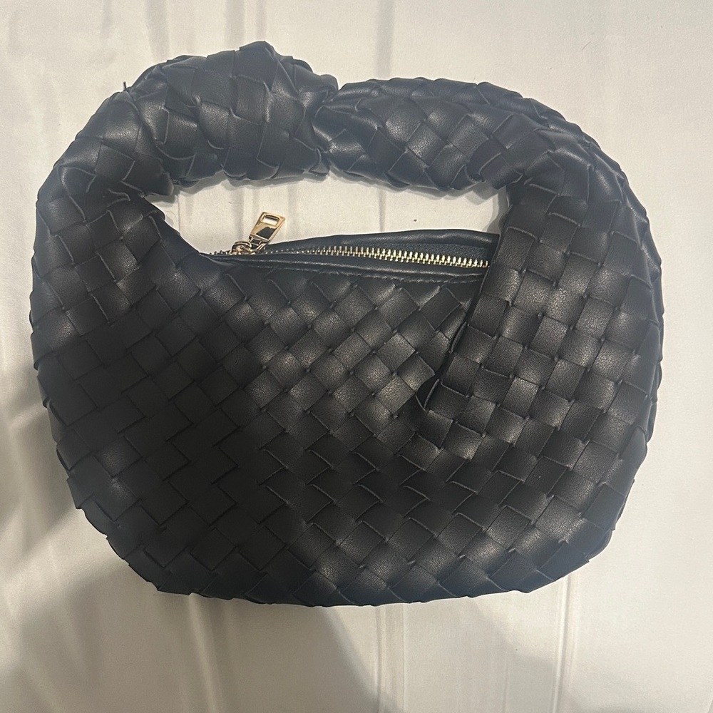 Urban Expressions Black Woven Hobo Bag